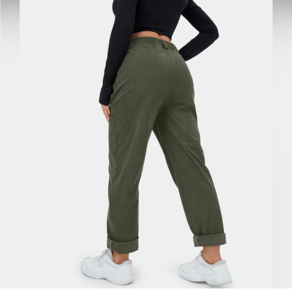 HALARA Mid Rise Side Pocket Wide Leg Corduroy Pants